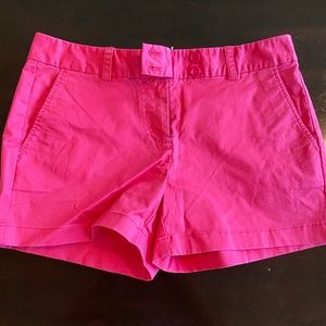 ✨Brand new vineyard vines shorts.